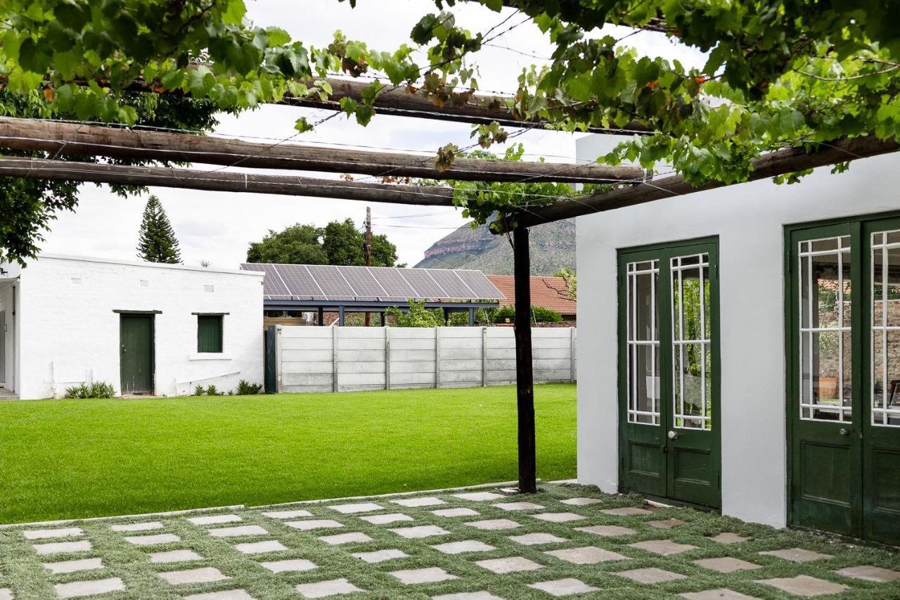 Victorian Square Guesthouse Храфф-Рейнет Экстерьер фото
